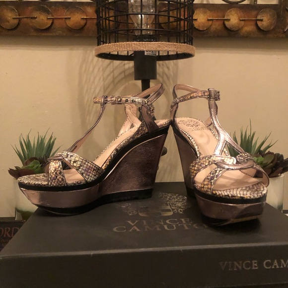 Vince Camuto Wedge heeled sandals; pewter with black trim; python detail; - Picture 6 of 8